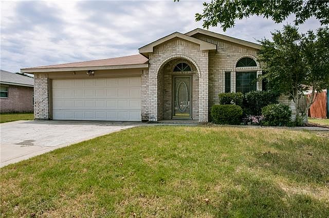 1st image of 2131 Dandelion Dr