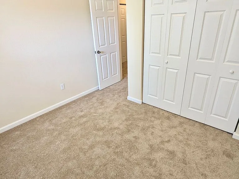 1918 Yellowfin Dr — Photo 8