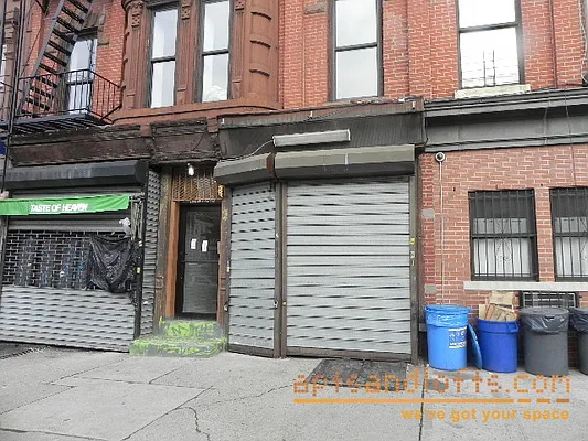 Rented by aptsandlofts.com | media 1