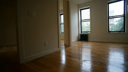 Rented by R New York