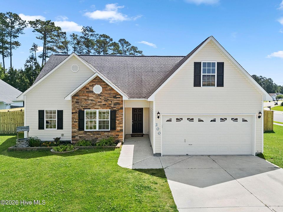 1st image of 200 Ivy Glen Lane