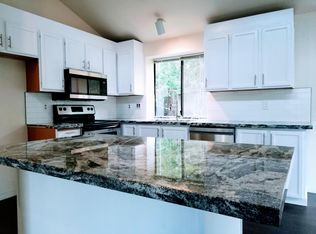 4515 SW 327th St, Federal Way, WA 98023