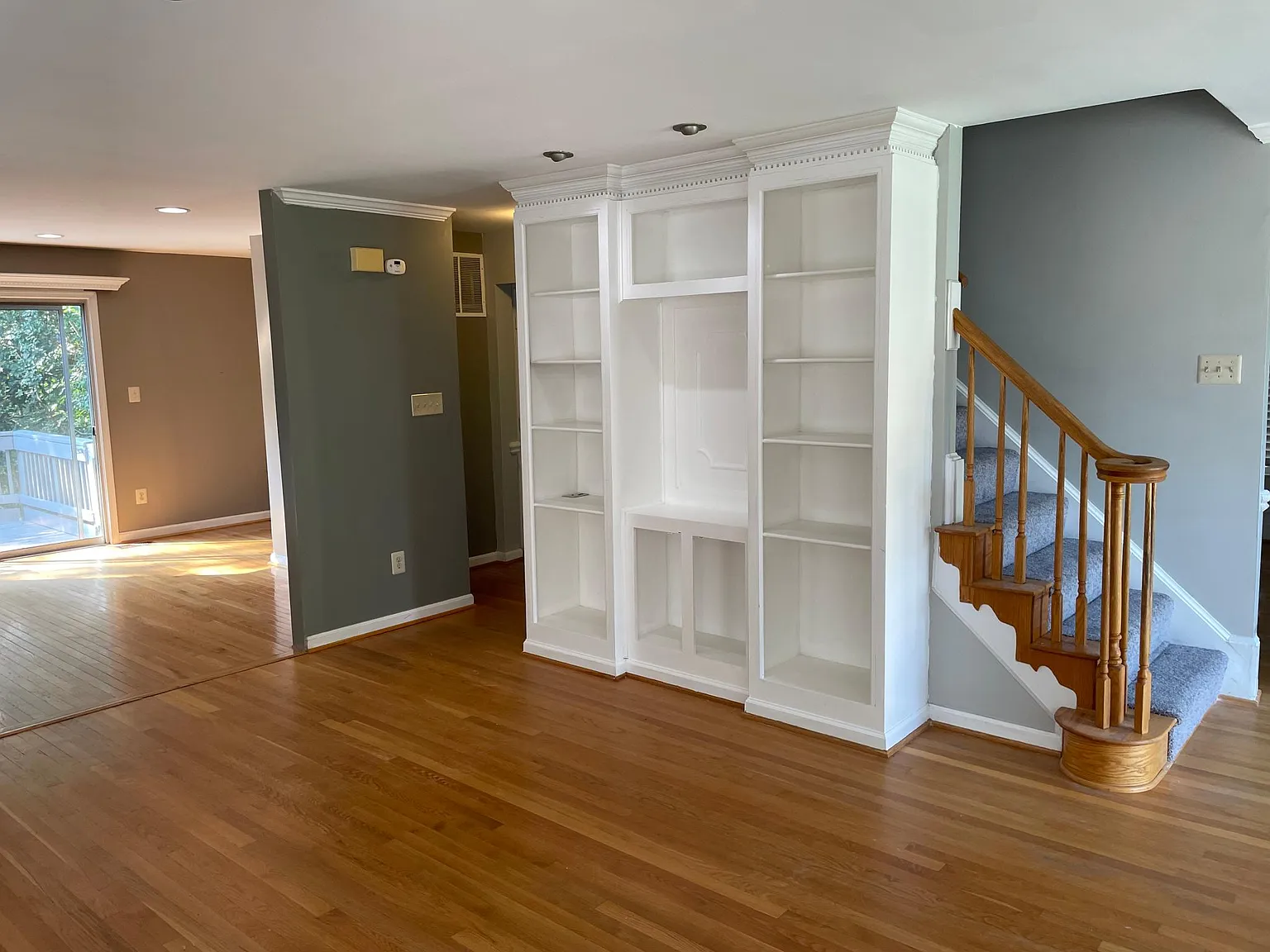 1501 S Stafford St — Photo 2