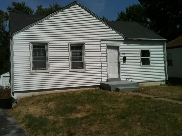318 Plaza Ave, Saint Louis, MO 63135
