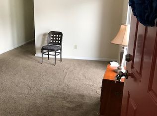 5873 N Rhett Ave #16B, Hanahan, SC 29410