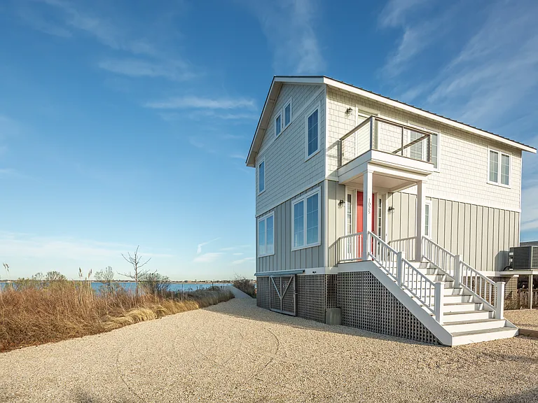 1025 Flying Point Rd — Photo 5