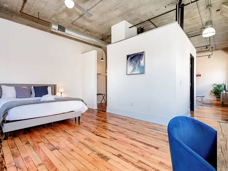 The Adler Frame Lofts — Photo 31