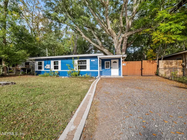 3933 ABBY Lane, Jacksonville, FL 32207