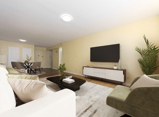 87-87 171st St #2F, Jamaica, NY 11432