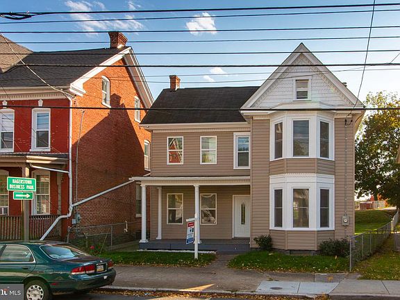 2nd image of 739 W Washington St