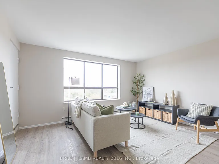 35 Bredin Pkwy N #604 — Photo 2