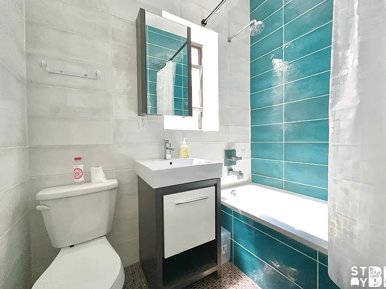 417 Throop Ave #3D — Photo 4