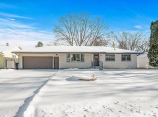 1708 Duluth St, Saint Paul, MN 55109