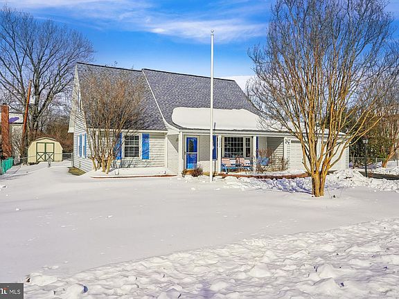 2nd image of 13302 Pennypacker Ln