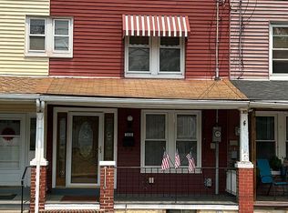 569 Furnace St, Emmaus, PA 18049