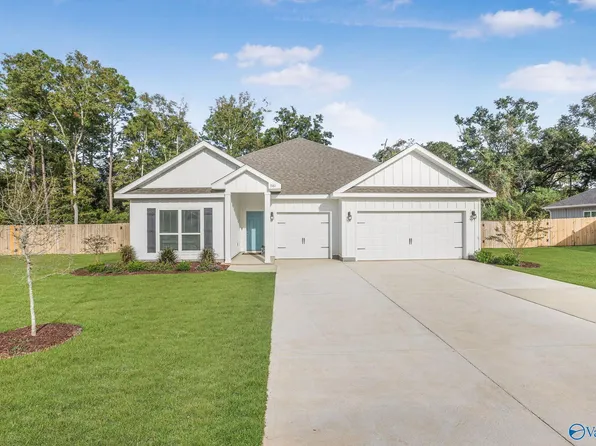 1881 Carly St, Foley, AL 36535