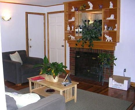 1st Floor Living Room
