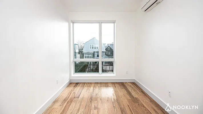 Rented by Nooklyn NYC LLC | media 22