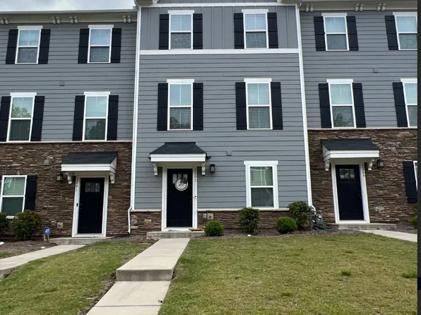 1205 Ashbury St, Charlotte, NC 28216