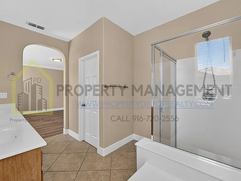 1570 Charm Way — Photo 46