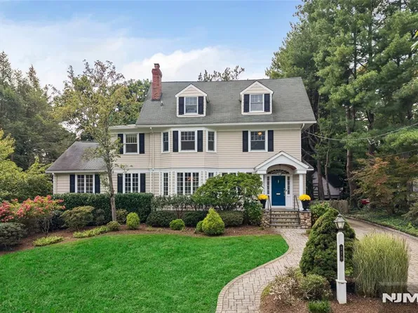 270 Bellair Road, Ridgewood, NJ 07450