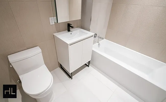 Rented by Highline Residential | media 5