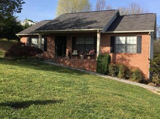 131 Westwood Dr, Clinton, TN 37716