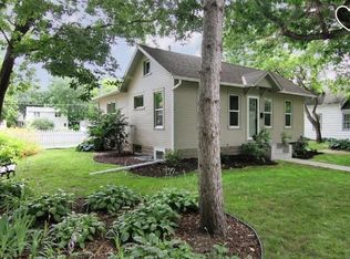 2313 Standish St, Saint Paul, MN 55108