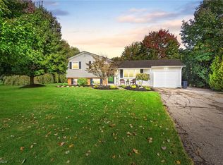 5637 Old Orchard Dr, Geneva, OH 44041