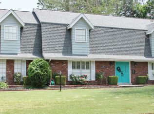 4923 S Lakewood Ave, Tulsa, OK 74135