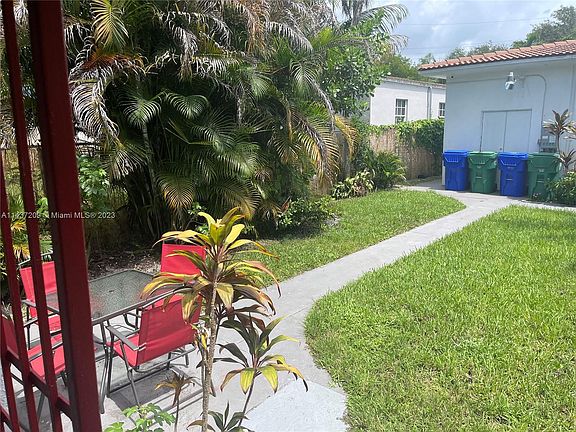 5th image of 20 NW 45th St #1A