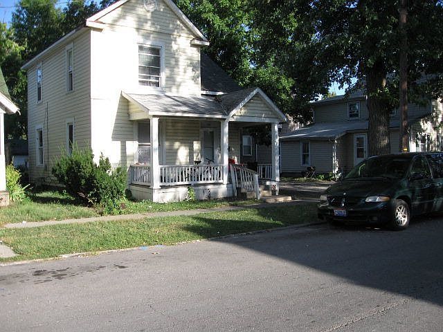 1st image of 148 Garden St