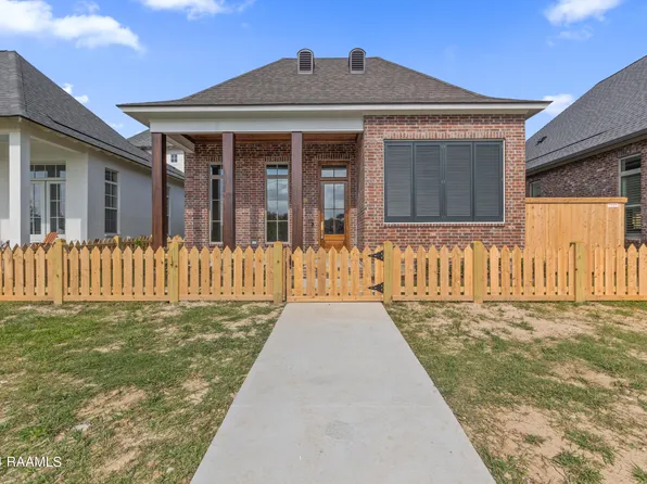 311B Villager Ave, Scott, LA 70583