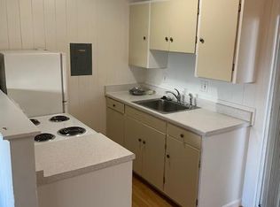 4805 Chestnut St #4, West Linn, OR 97068
