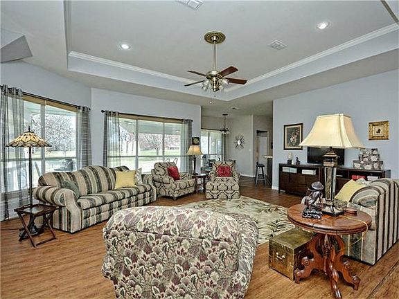 2nd image of 240 Colovista Pkwy
