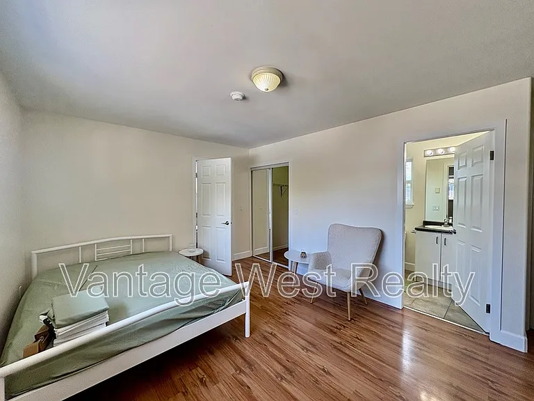 578B Cadder Ave — Photo 11