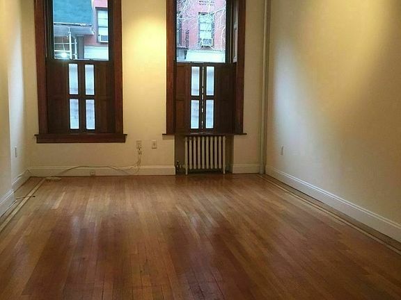 4th image of 450 E 84th St APT 1