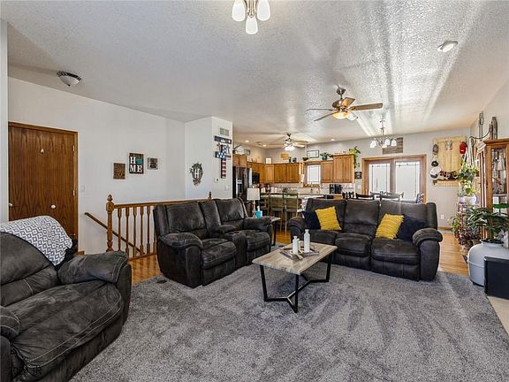 3rd image of 1714 McKay Dr