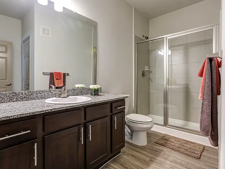 Bella Palazzo Luxury Apartment Community — Photo 24