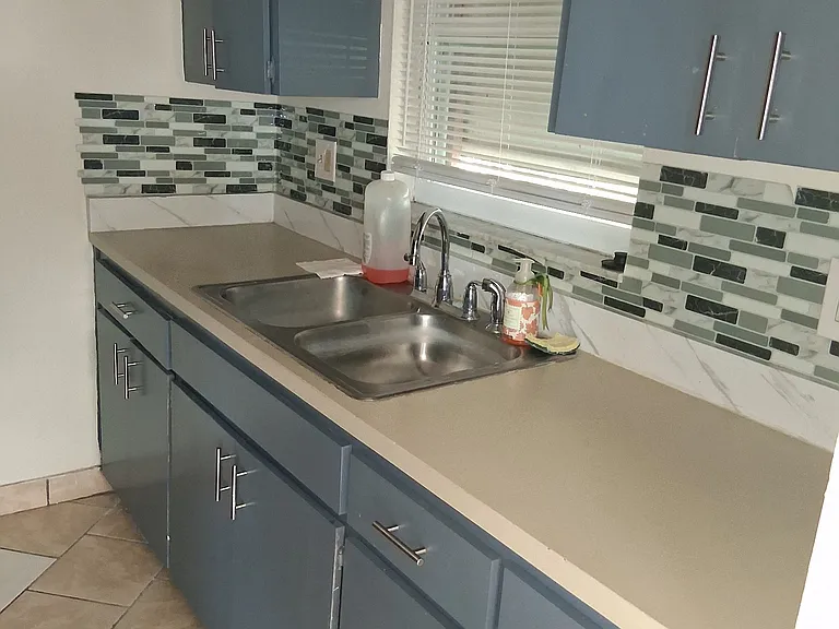 3074 Park Ln #1 — Photo 2
