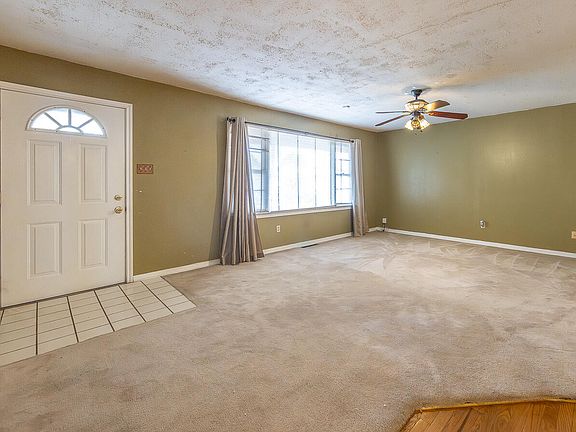 5th image of 2501 Kenosha Ave