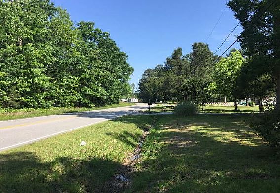 2nd image of 13017 Smiths Neck Rd