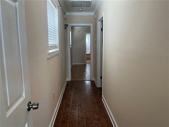 4th image of 3062 Dumaine St
