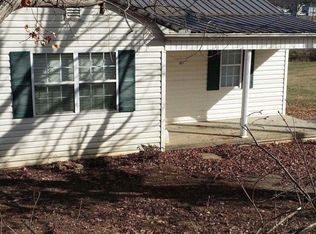 903 Cleveland Ave, Morristown, TN 37813