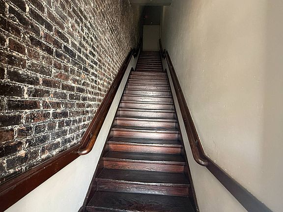 5th image of 112 W State St