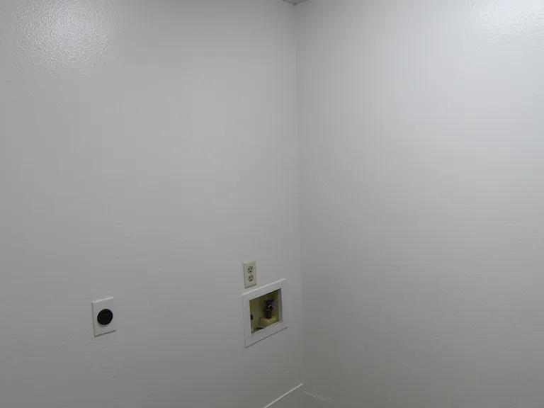 3231 Tree Grove Dr — Photo 18