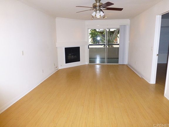 5th image of 5510 Owensmouth Ave APT 124