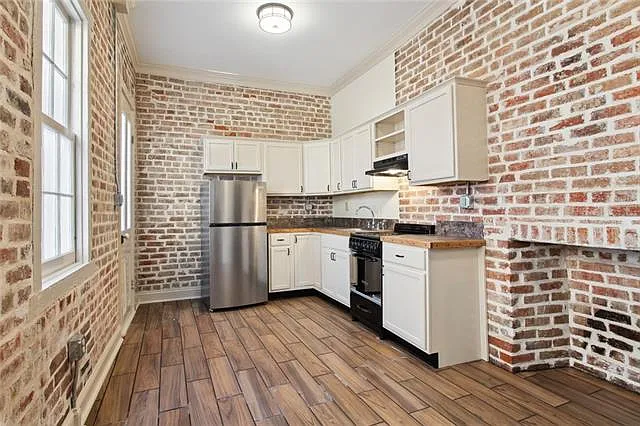 710 Orleans St #C — Photo 7