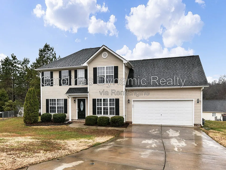 1002 Hannah Pl