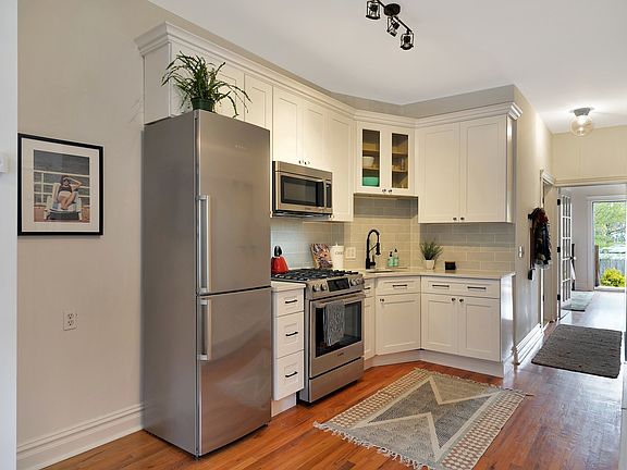 3rd image of 364 7th St APT 1